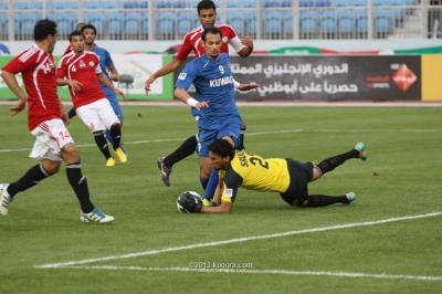  - يلعب المنتخب الوطني لكرة القدم مع نظيره البحريني في السادس من فبراير المقبل ضمن تصفيات المجموعة الرابعة المؤهلة للنهائيات الآسيوية 2015 بأستراليا .