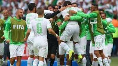 - بلغت الجزائر الممثل الوحيد لكرة القدم العربية، دور الـ 16 من كأس العالم للمرة الأولى في تاريخها، بعدما تعادلت 1-1 مع روسيا الخميس.