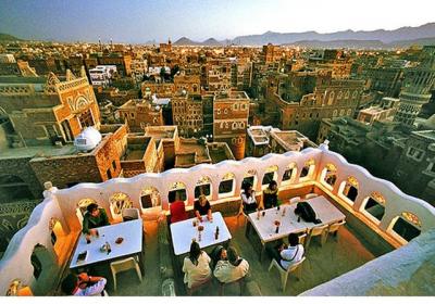  - تدشن المنظمة اليمنية للشعراء المهجر مساء اليوم الأحد بصنعاء باكورة أعمالها الأدبية في امسية شعرية بعنوان( شعراء من أجل اليمن).