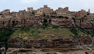  - هيئة المدن التاريخية تدين امعان استهداف تحالف العدوان السعودي لمعالم اليمن التاريخية وأخرها تدمير حصن مدينة كوكبان التاريخية..